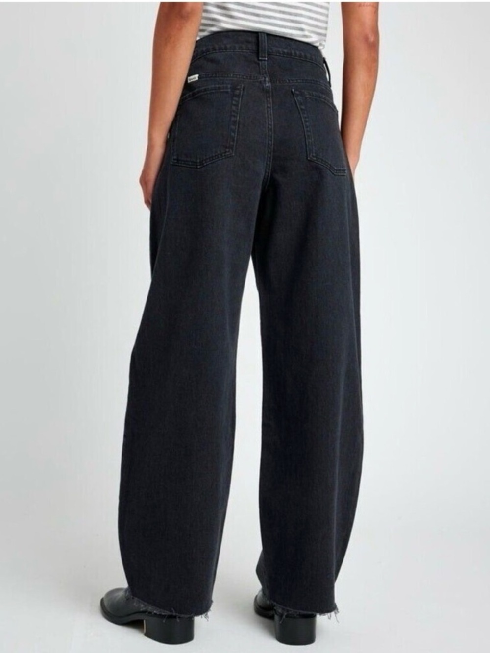 Splendid Black Rinse Carson Barrel Leg Jean Tapered Women's Size 24 Raw Hem NWT - Picture 2 of 9